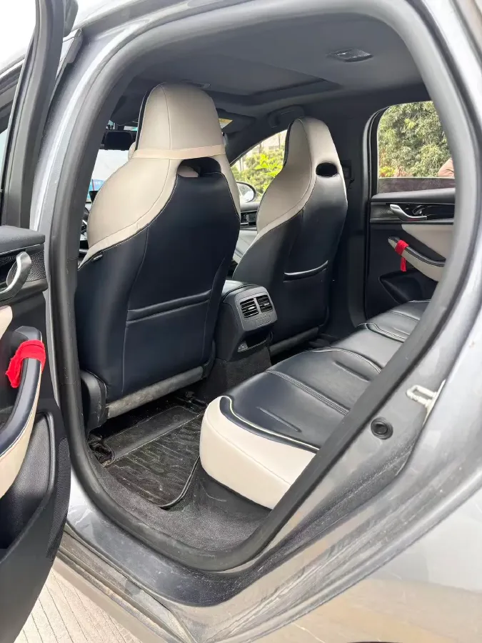 2021 Haval F7 1.5T 169HP L4 7DCT,autocango,china used car exporter,china ev exporter,chinese used car exporter,chinese used ev exporter