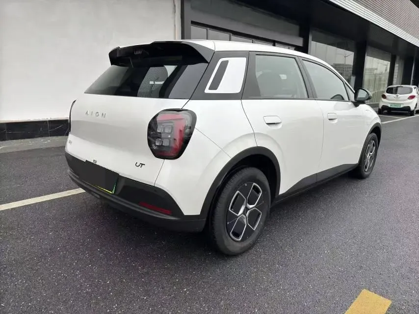 2025 Aion AION UT BEV,autocango,china used car exporter,china ev exporter,chinese used car exporter,chinese used ev exporter