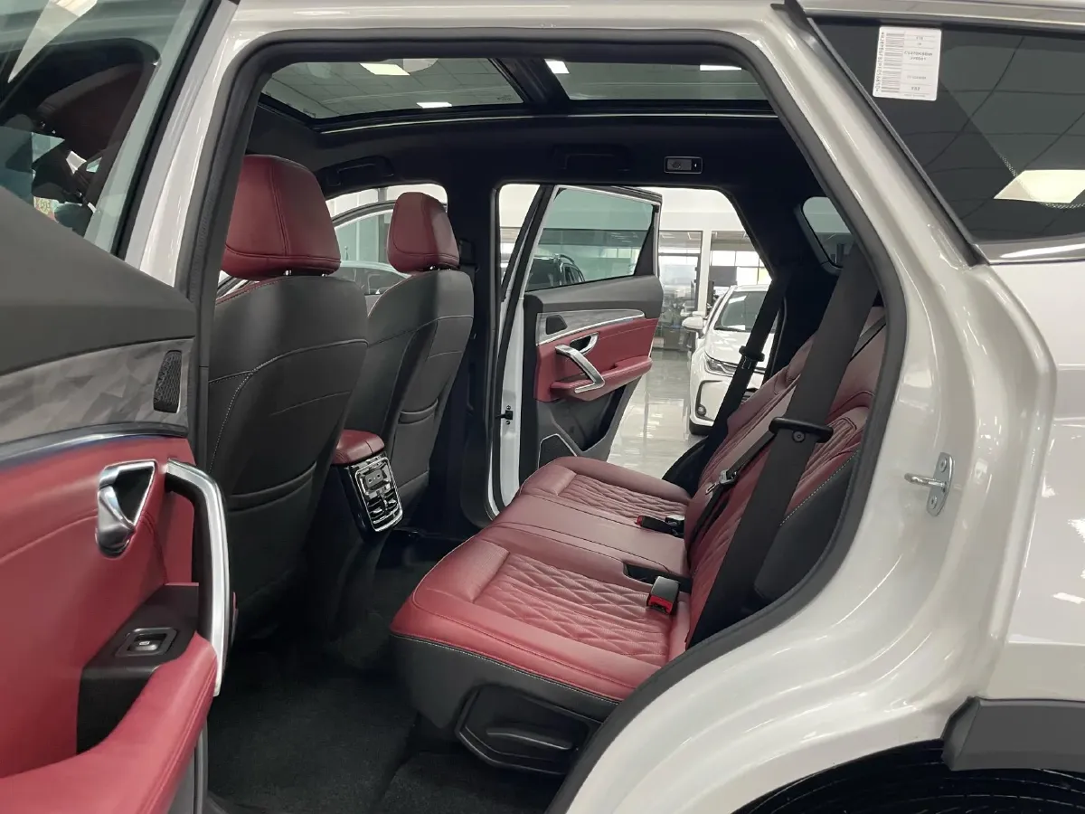 2023 Jetour X70 Plus 1.5T 156HP L4 6DCT,autocango,china used car exporter,china ev exporter,chinese used car exporter,chinese used ev exporter