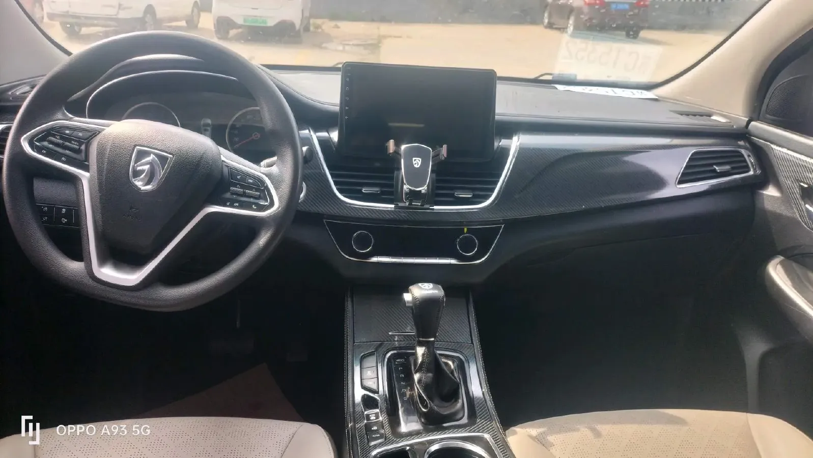 2019 BaoJun 730 1.5T 147HP L4 CVT,autocango,china used car exporter,china ev exporter,chinese used car exporter,chinese used ev exporter