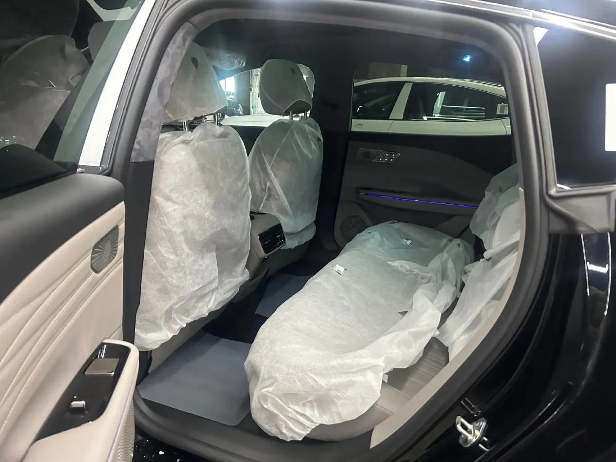 2025 Geely Galaxy Starshine 8 1.5L 112HP L4 1DHT PHEV,autocango,china used car exporter,china ev exporter,chinese used car exporter,chinese used ev exporter