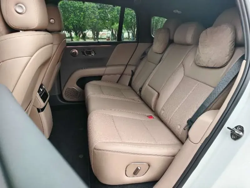 2025 Li i6 BEV,autocango,china used car exporter,china ev exporter,chinese used car exporter,chinese used ev exporter