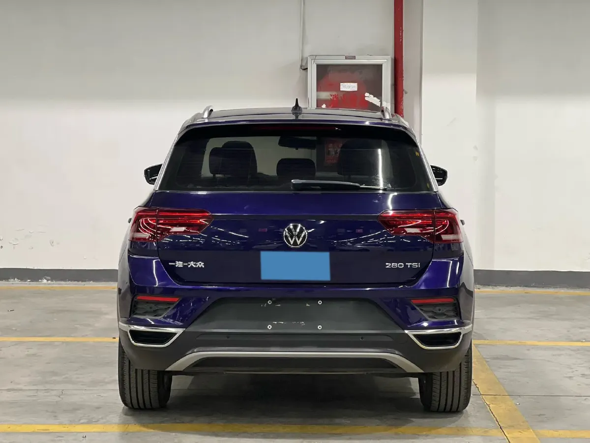 2021 Volkswagen T-Roc 1.4T 150HP L4 7DCT,autocango,china used car exporter,china ev exporter,chinese used car exporter,chinese used ev exporter