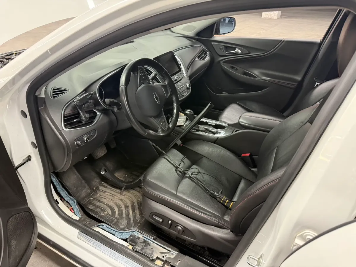 2019 Chevrolet Malibu XL 2.0T 241HP L4 9AT,autocango,china used car exporter,china ev exporter,chinese used car exporter,chinese used ev exporter