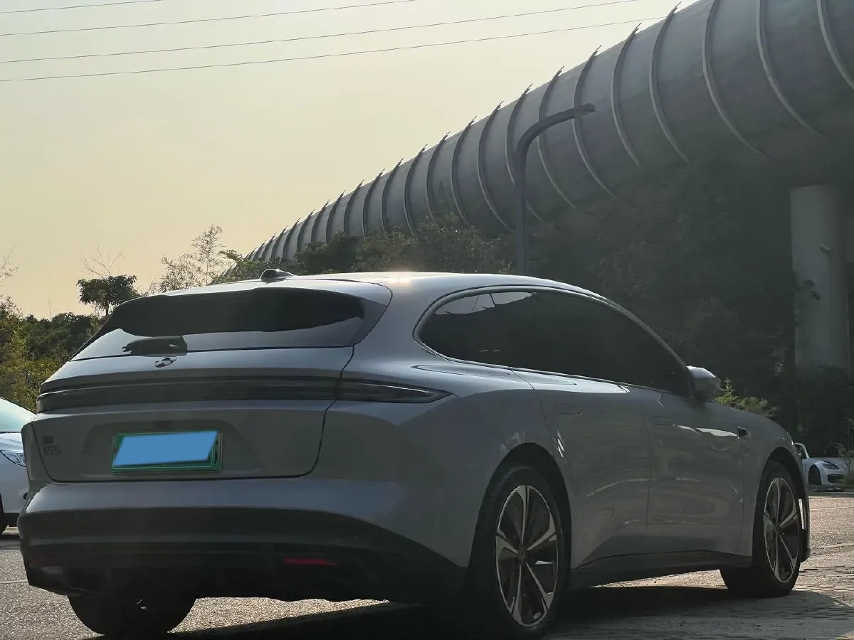 2023 NIO ET5T BEV 75KWH,autocango,china used car exporter,china ev exporter,chinese used car exporter,chinese used ev exporter