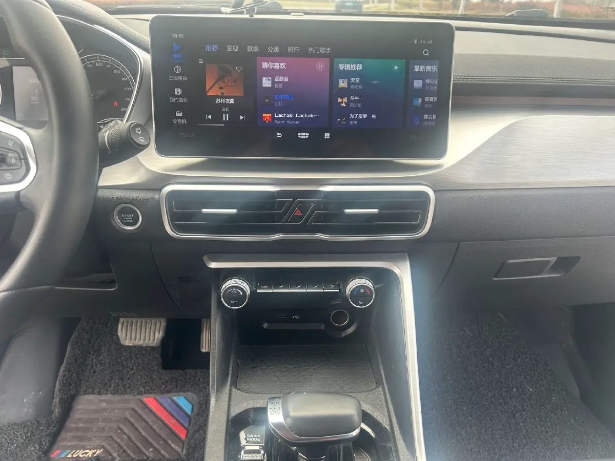 2021 Geely Coolray 1.4T 141HP L4 6DCT,autocango,china used car exporter,china ev exporter,chinese used car exporter,chinese used ev exporter