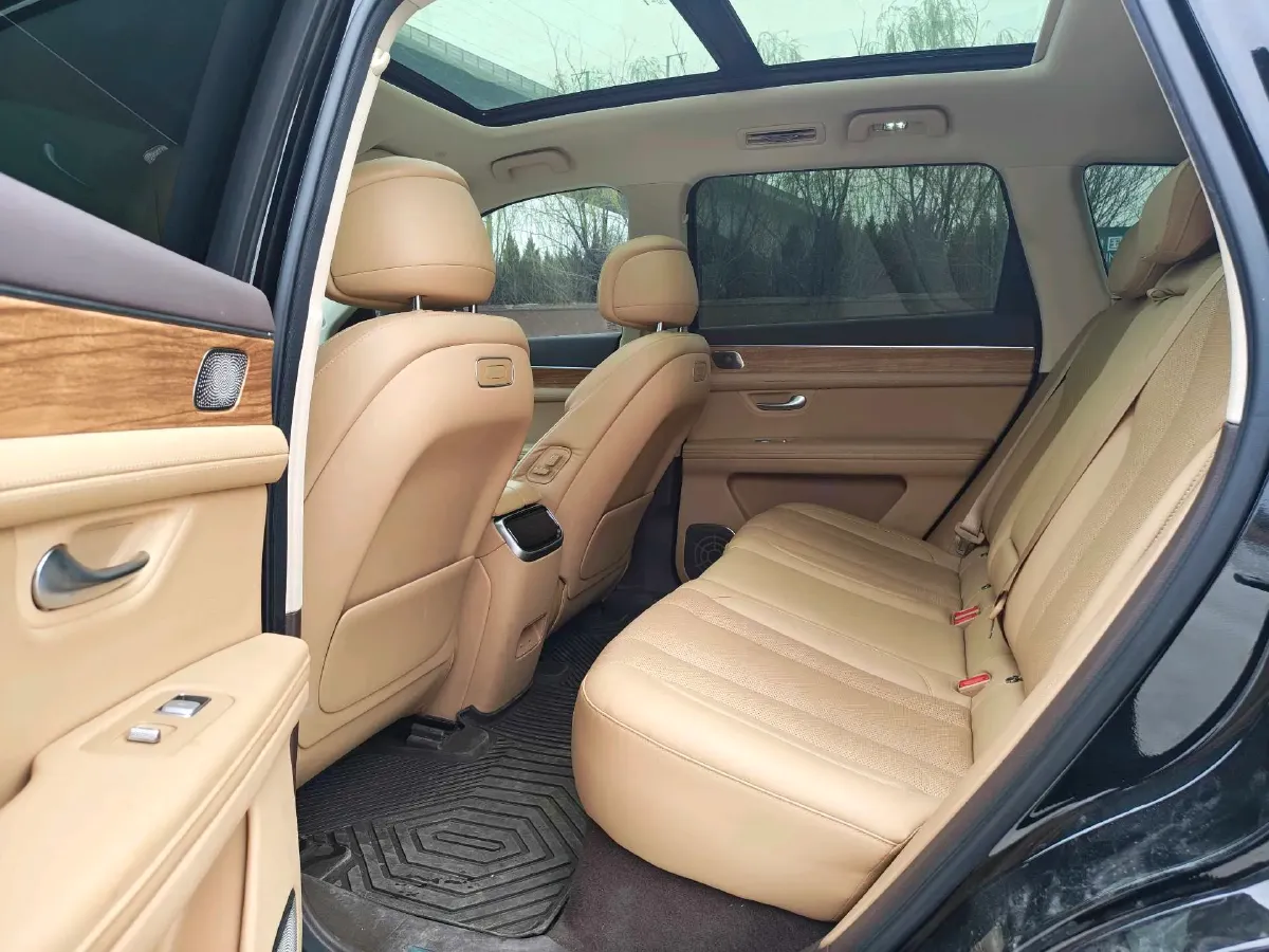 2024 AITO AITO M7 1.5T 152HP L4 REEV 40KWH,autocango,china used car exporter,china ev exporter,chinese used car exporter,chinese used ev exporter