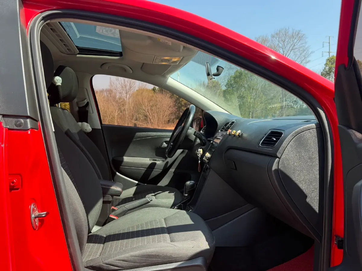 2018 Volkswagen Santana 1.5L 110HP L4 6AT,autocango,china used car exporter,china ev exporter,chinese used car exporter,chinese used ev exporter