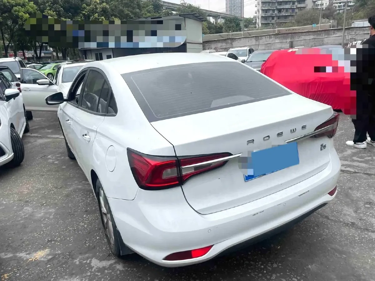 2020 Roewe i5 1.5L 120HP L4 CVT,autocango,china used car exporter,china ev exporter,chinese used car exporter,chinese used ev exporter