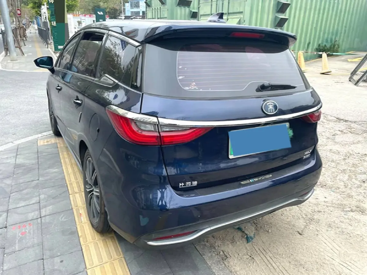2019 BYD Song MAX 1.5T 160HP L4 6DCT PHEV 15.98KWH,autocango,china used car exporter,china ev exporter,chinese used car exporter,chinese used ev exporter