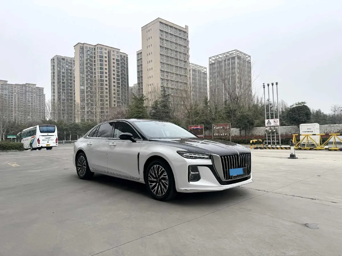 2024 HongQi H5 1.5T 169HP L4 1DHT Hybrid,autocango,china used car exporter,china ev exporter,chinese used car exporter,chinese used ev exporter