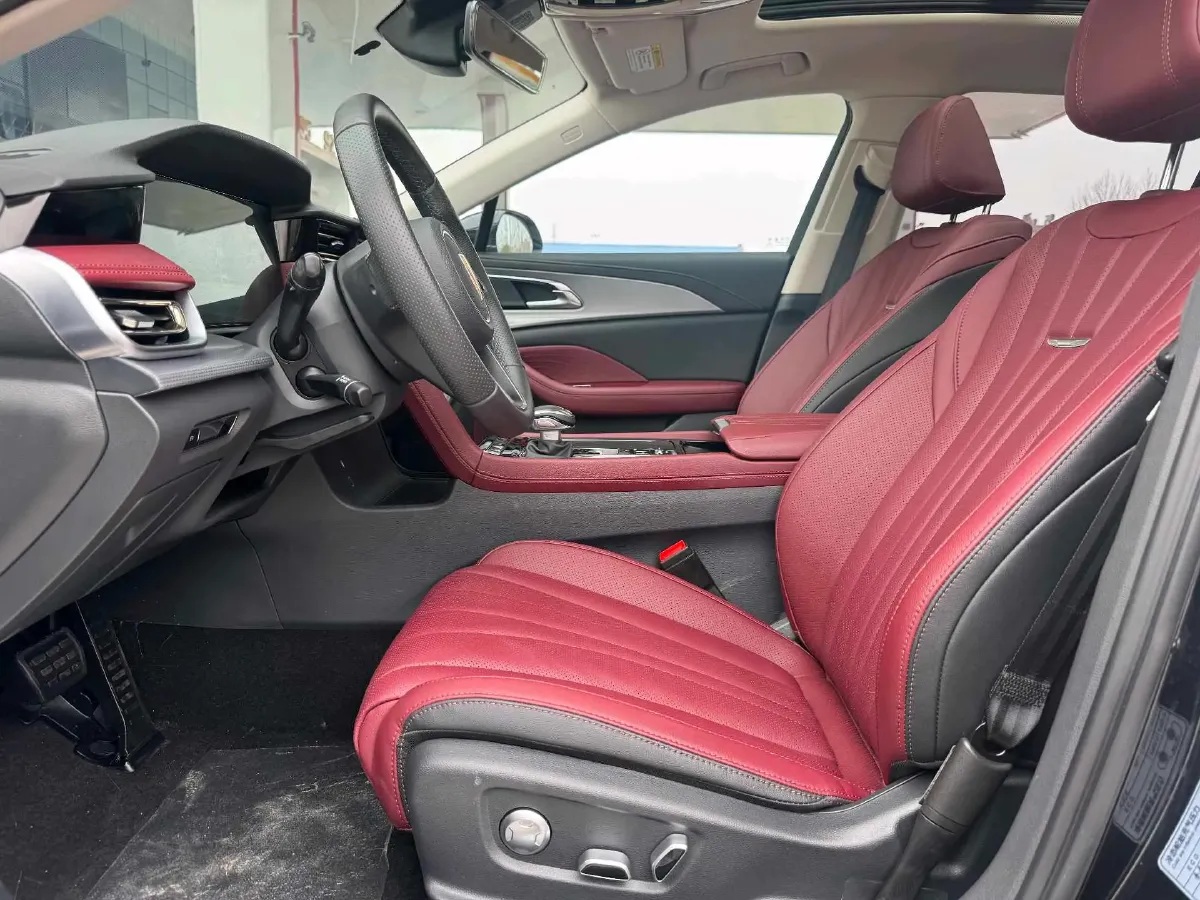 2024 HongQi H5 1.5T 169HP L4 1DHT Hybrid,autocango,china used car exporter,china ev exporter,chinese used car exporter,chinese used ev exporter