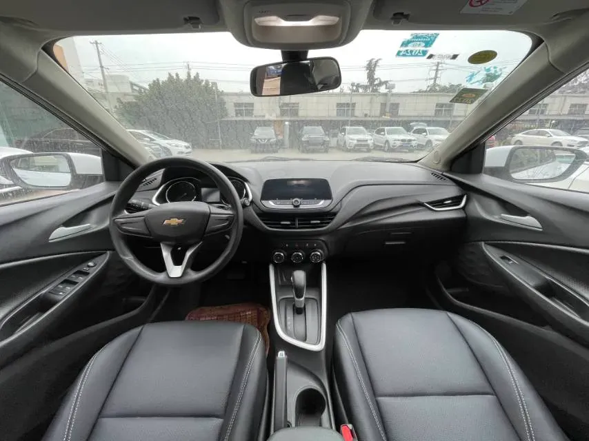 2022 Chevrolet Monza 1.5L 113HP L4 6AT,autocango,china used car exporter,china ev exporter,chinese used car exporter,chinese used ev exporter