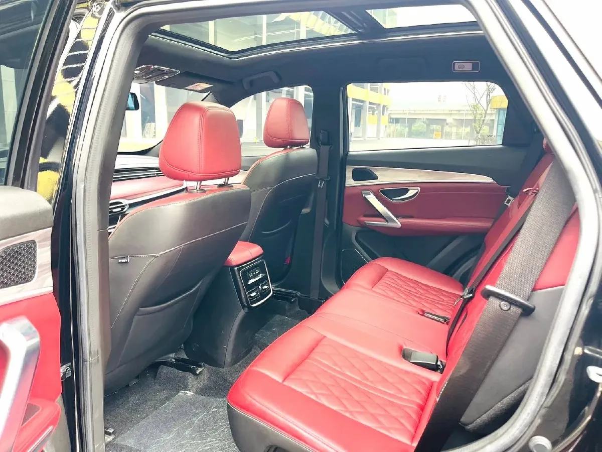 2023 Jetour X70 Plus 1.5T 156HP L4 6DCT,autocango,china used car exporter,china ev exporter,chinese used car exporter,chinese used ev exporter