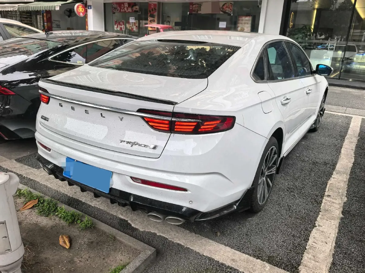 2025 Geely Preface 2.0T 238HP L4 8AT,autocango,china used car exporter,china ev exporter,chinese used car exporter,chinese used ev exporter