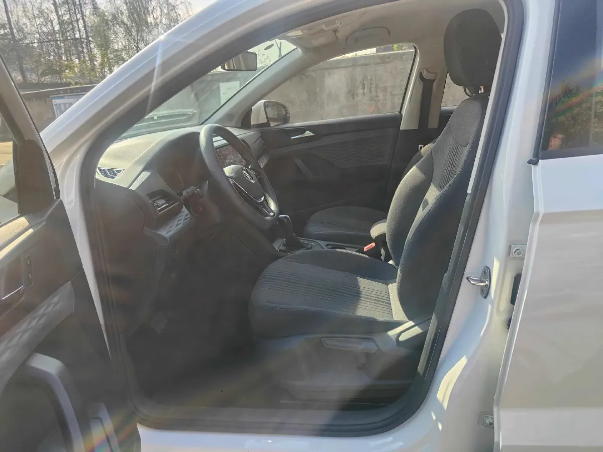 2021 Volkswagen Tharu 1.4T 150HP L4 7DCT,autocango,china used car exporter,china ev exporter,chinese used car exporter,chinese used ev exporter