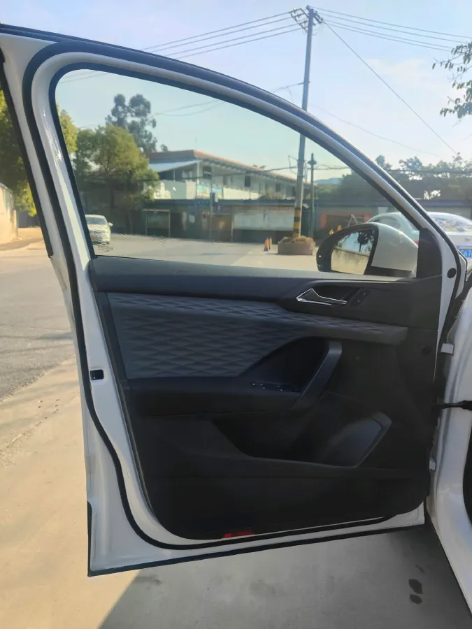 2021 Volkswagen Tharu 1.4T 150HP L4 7DCT,autocango,china used car exporter,china ev exporter,chinese used car exporter,chinese used ev exporter