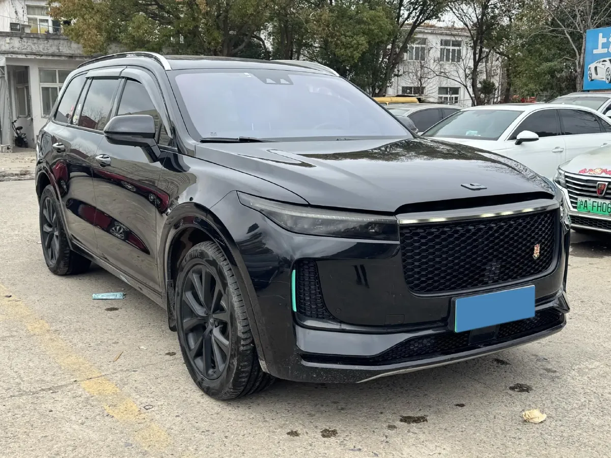 2020 Li ONE Range Extended 131HP REEV 40.5KWH,autocango,china used car exporter,china ev exporter,chinese used car exporter,chinese used ev exporter