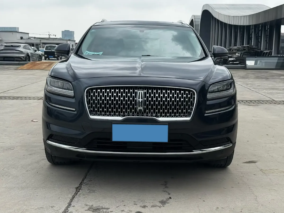 2021 Lincoln Nautilus 2.0T 245HP L4 8AT,autocango,china used car exporter,china ev exporter,chinese used car exporter,chinese used ev exporter