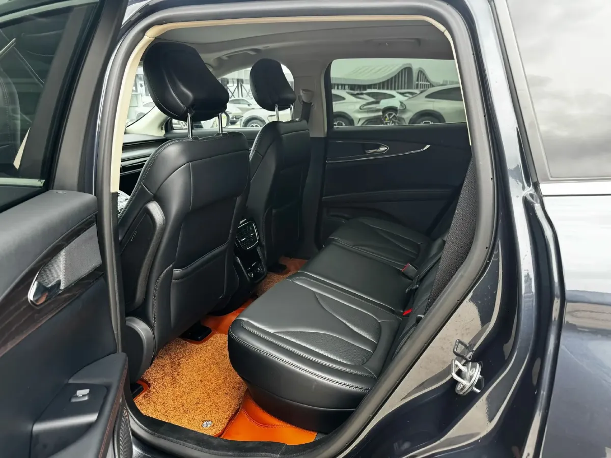 2021 Lincoln Nautilus 2.0T 245HP L4 8AT,autocango,china used car exporter,china ev exporter,chinese used car exporter,chinese used ev exporter