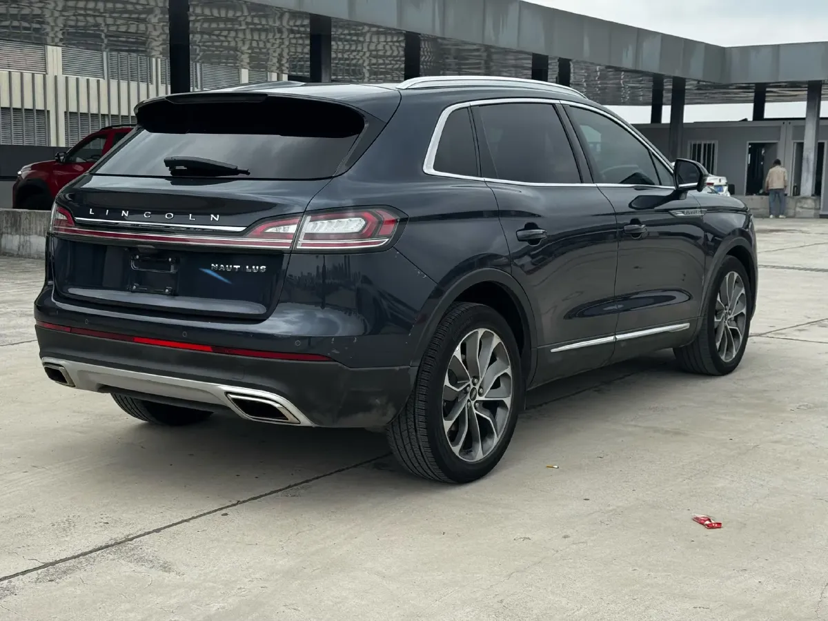 2021 Lincoln Nautilus 2.0T 245HP L4 8AT,autocango,china used car exporter,china ev exporter,chinese used car exporter,chinese used ev exporter