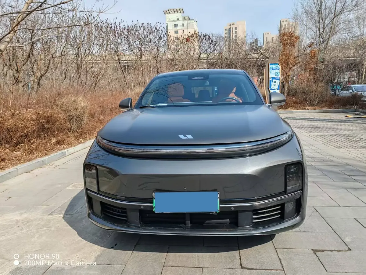 2023 Li L7 Range Extended 154HP REEV 40.9KWH,autocango,china used car exporter,china ev exporter,chinese used car exporter,chinese used ev exporter