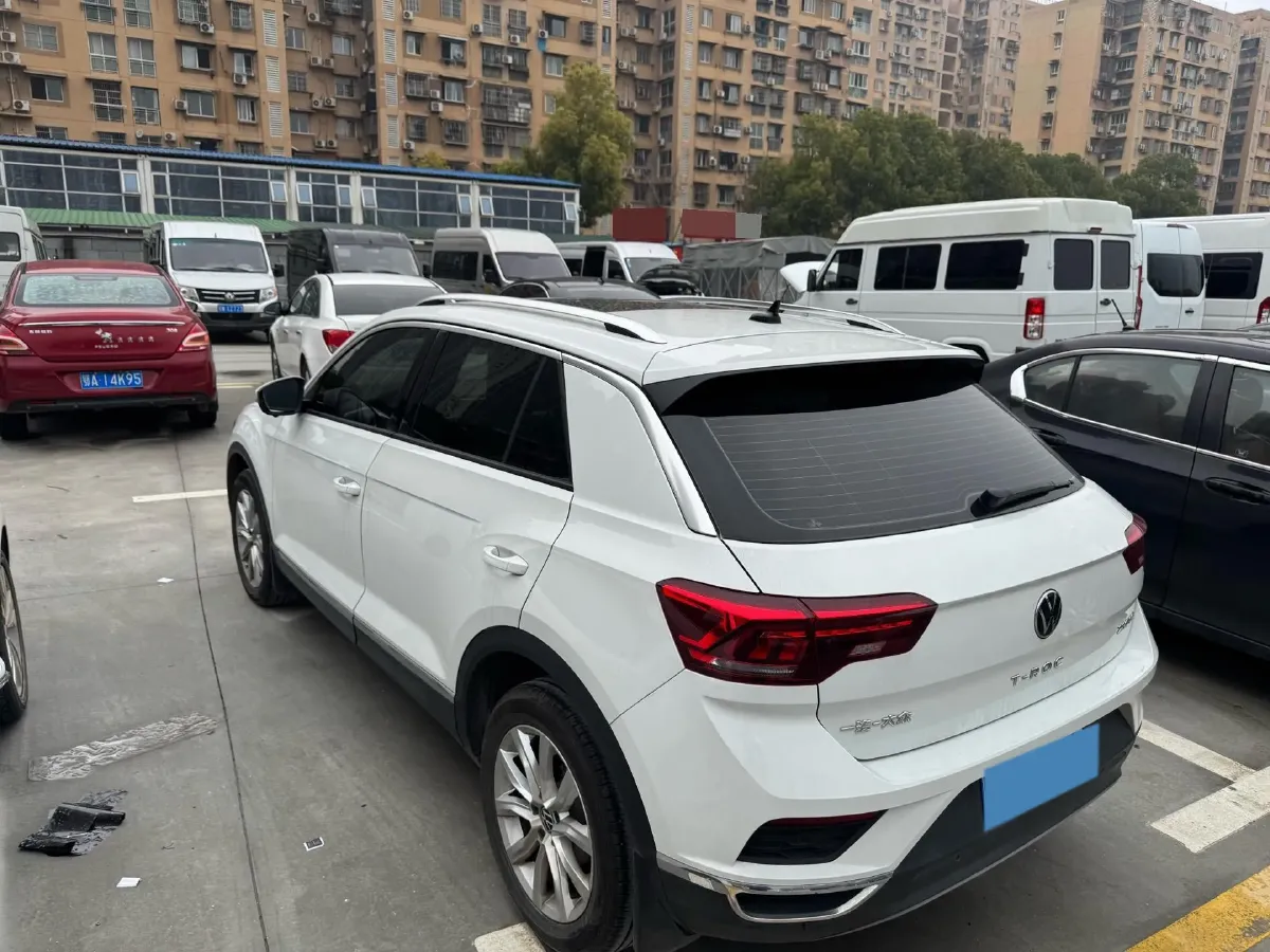 2021 Volkswagen T-Roc 1.4T 150HP L4 7DCT,autocango,china used car exporter,china ev exporter,chinese used car exporter,chinese used ev exporter