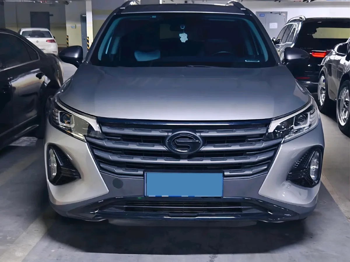 2020 GAC Trumpchi GS4 1.5T 169HP L4 6MT,autocango,china used car exporter,china ev exporter,chinese used car exporter,chinese used ev exporter