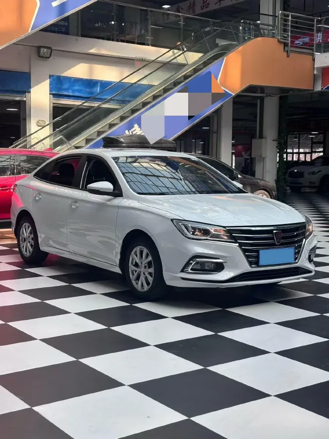 2020 Roewe i5 1.5L 120HP L4 CVT,autocango,china used car exporter,china ev exporter,chinese used car exporter,chinese used ev exporter