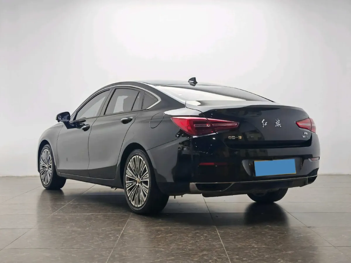 2022 HongQi H5 1.5T 169HP L4 7DCT,autocango,china used car exporter,china ev exporter,chinese used car exporter,chinese used ev exporter