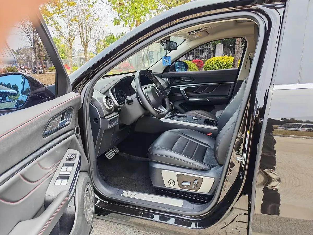 2019 WEY VV5 2.0T 224HP L4 7DCT,autocango,china used car exporter,china ev exporter,chinese used car exporter,chinese used ev exporter