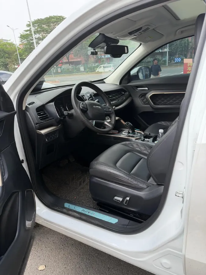 2020 Haval H6 1.5T 169HP L4 7DCT,autocango,china used car exporter,china ev exporter,chinese used car exporter,chinese used ev exporter