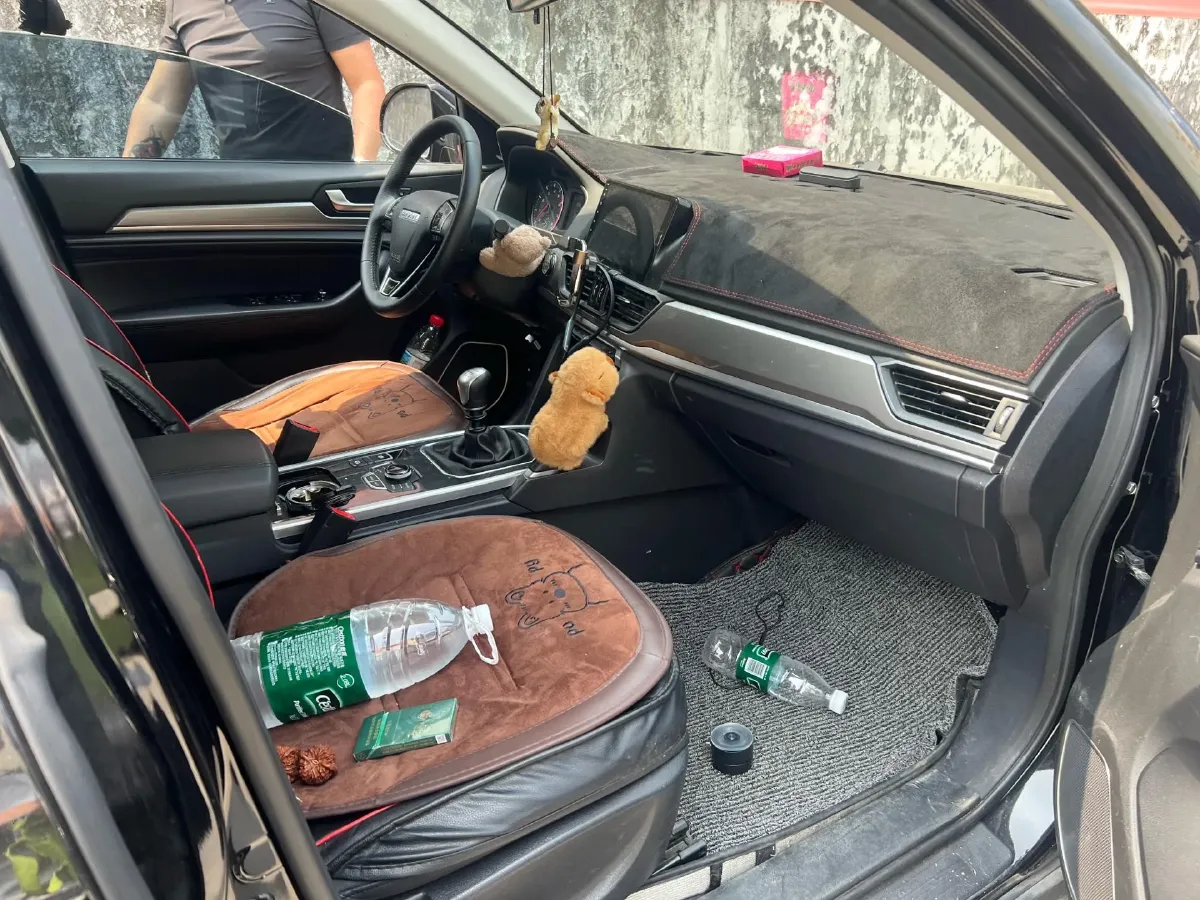 2019 Haval H6 1.5T 150HP L4 6MT,autocango,china used car exporter,china ev exporter,chinese used car exporter,chinese used ev exporter