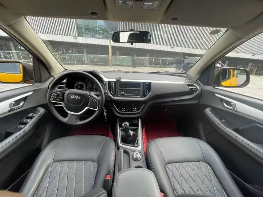 2020 Isuzu RE-MAX Jim 2.4T 211HP L4 5MT,autocango,china used car exporter,china ev exporter,chinese used car exporter,chinese used ev exporter