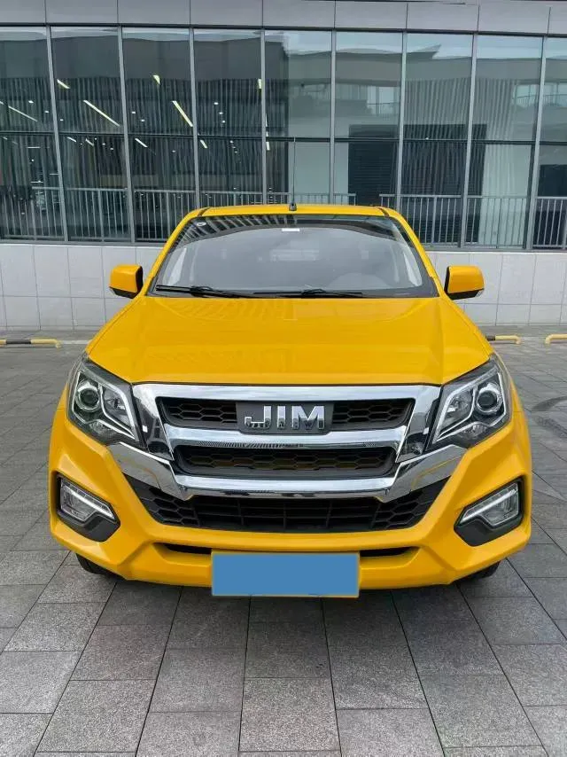 2020 Isuzu RE-MAX Jim 2.4T 211HP L4 5MT,autocango,china used car exporter,china ev exporter,chinese used car exporter,chinese used ev exporter