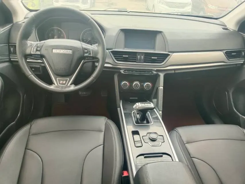 2018 Haval H6 1.5T 150HP L4 7DCT,autocango,china used car exporter,china ev exporter,chinese used car exporter,chinese used ev exporter