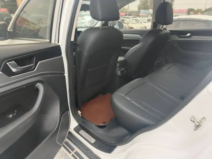 2018 Haval H6 1.5T 150HP L4 7DCT,autocango,china used car exporter,china ev exporter,chinese used car exporter,chinese used ev exporter