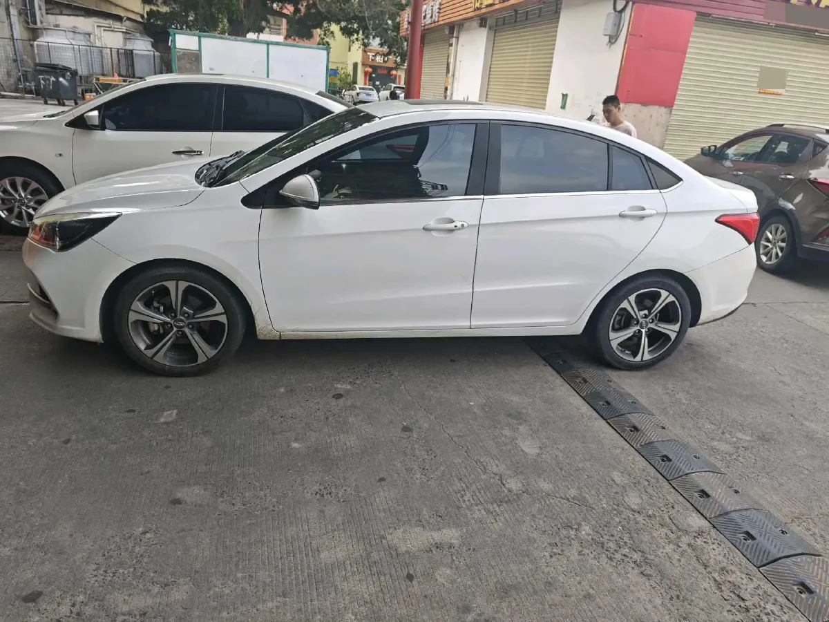 2019 Chery Arrizo 5 1.5L 116HP L4 5MT,autocango,china used car exporter,china ev exporter,chinese used car exporter,chinese used ev exporter