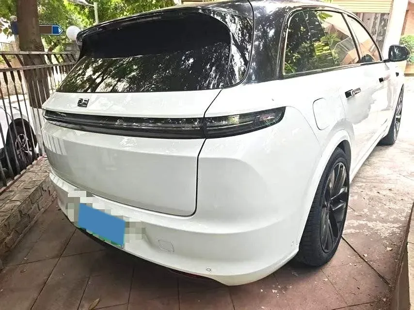 2023 Li L7 Range Extended 154HP REEV 40.9KWH,autocango,china used car exporter,china ev exporter,chinese used car exporter,chinese used ev exporter