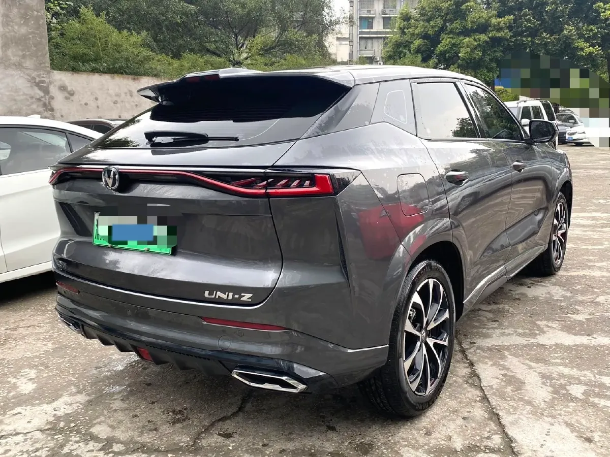 2024 ChangAn UNI-Z 1.5L 98HP L4 E-CVT PHEV 18.4KWH,autocango,china used car exporter,china ev exporter,chinese used car exporter,chinese used ev exporter