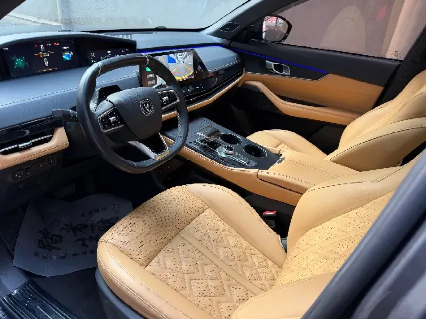 2021 ChangAn UNI-K 2.0T 233HP L4 8AT,autocango,china used car exporter,china ev exporter,chinese used car exporter,chinese used ev exporter