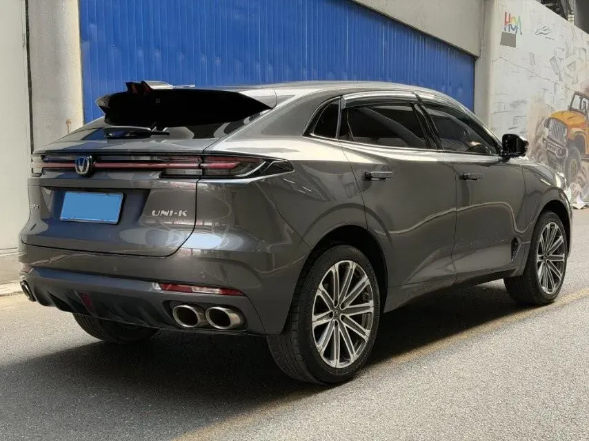 2021 ChangAn UNI-K 2.0T 233HP L4 8AT,autocango,china used car exporter,china ev exporter,chinese used car exporter,chinese used ev exporter