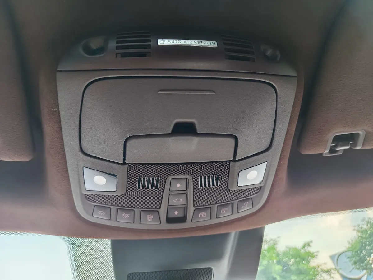 2022 Porsche Panamera 2.9T 330HP V6 8DCT PHEV 17.9KWH,autocango,china used car exporter,china ev exporter,chinese used car exporter,chinese used ev exporter