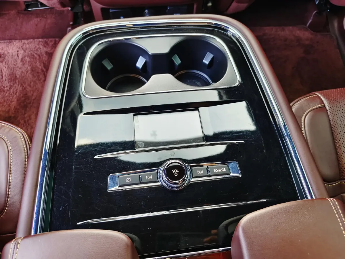 2022 Porsche Panamera 2.9T 330HP V6 8DCT PHEV 17.9KWH,autocango,china used car exporter,china ev exporter,chinese used car exporter,chinese used ev exporter