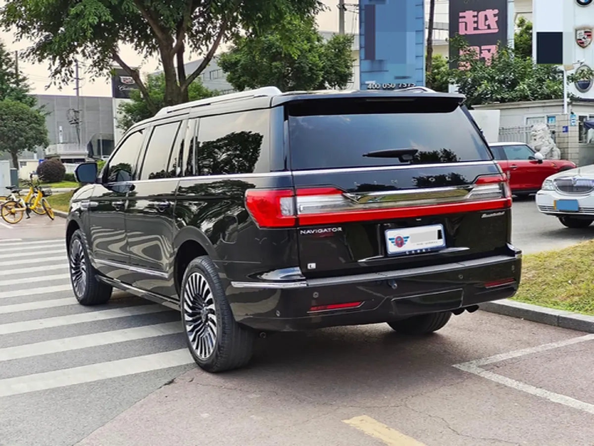 2022 Porsche Panamera 2.9T 330HP V6 8DCT PHEV 17.9KWH,autocango,china used car exporter,china ev exporter,chinese used car exporter,chinese used ev exporter