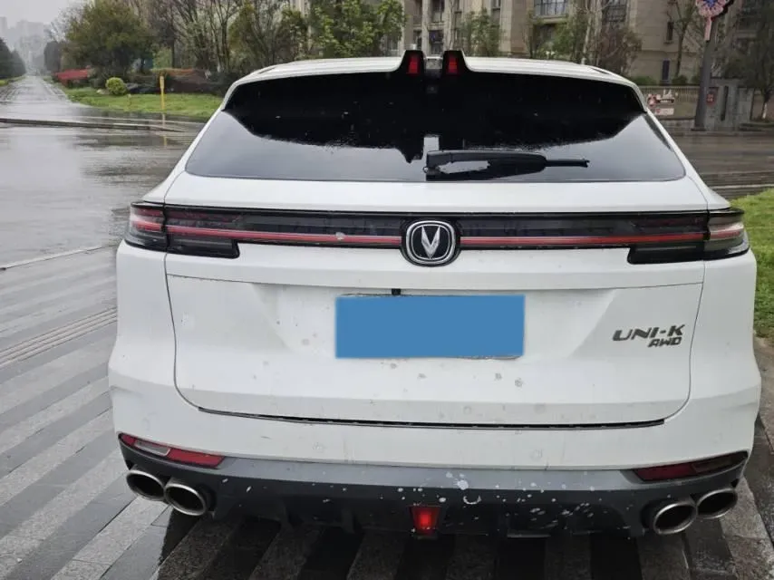 2021 ChangAn UNI-K 2.0T 233HP L4 8AT,autocango,china used car exporter,china ev exporter,chinese used car exporter,chinese used ev exporter