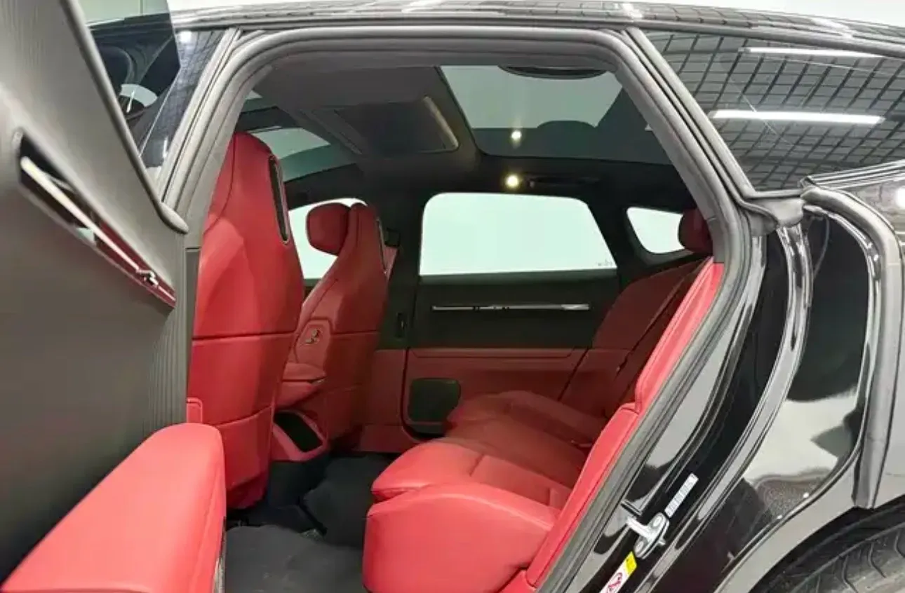 2025 Avatr 12 BEV 94.53KWH,autocango,china used car exporter,china ev exporter,chinese used car exporter,chinese used ev exporter