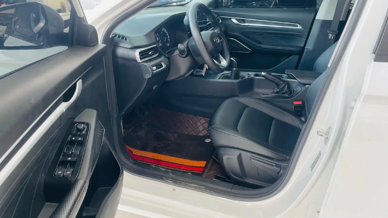 2023 Geely Emgrand 1.5L 127HP L4 5MT,autocango,china used car exporter,china ev exporter,chinese used car exporter,chinese used ev exporter