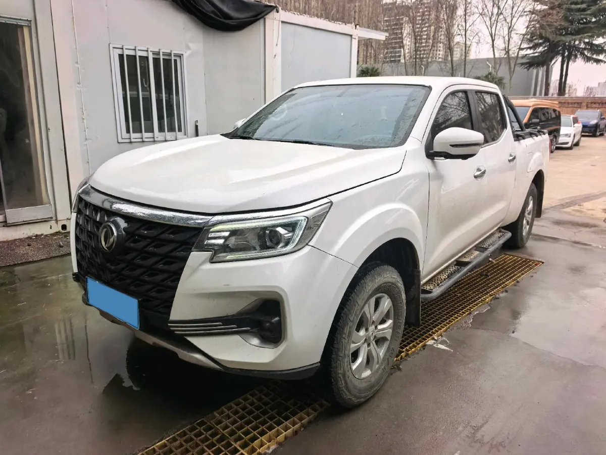 2022 Dongfeng RuiQi 7 2.3T 166HP L4 6MT,autocango,china used car exporter,china ev exporter,chinese used car exporter,chinese used ev exporter