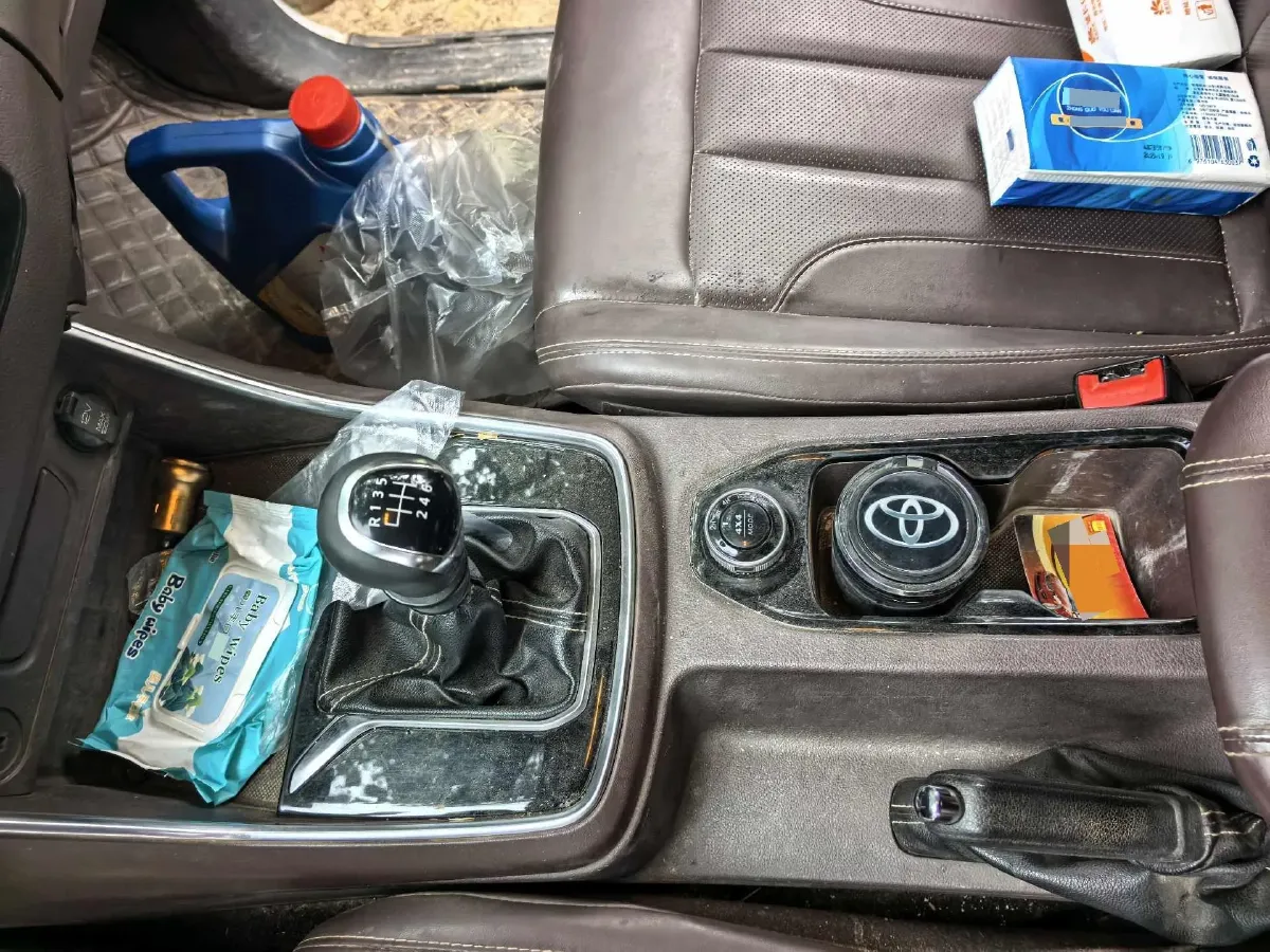 2022 Dongfeng RuiQi 7 2.3T 166HP L4 6MT,autocango,china used car exporter,china ev exporter,chinese used car exporter,chinese used ev exporter